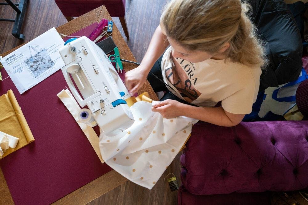 Detrás de cada prenda Sekond: nuestros talleres textiles